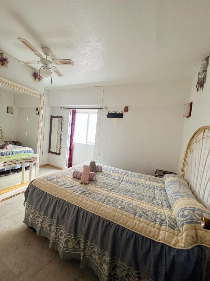 Hostal Flamenco Camaron Малага Екстер'єр фото