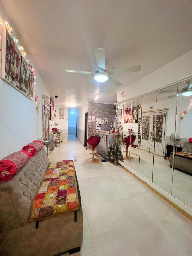 Hostal Flamenco Camaron Малага Екстер'єр фото